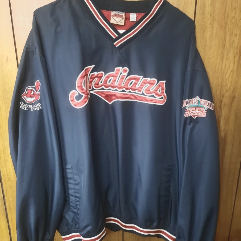 Cleveland Indians Baseball Windbreaker with Pockets, Authentic.